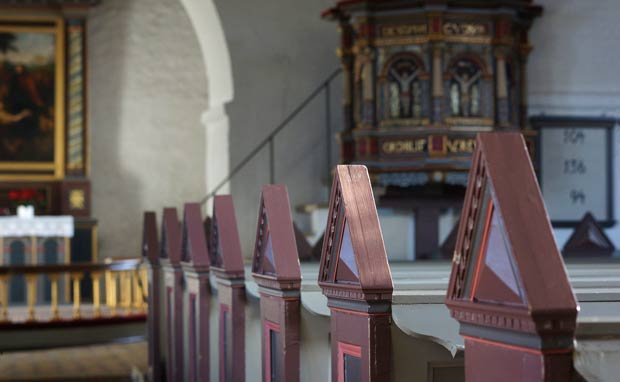 Gudstjeneste i Ansager Kirke søndag kl. 9, hvor vi fejrer gudstjeneste i de kendte rammer med Henrik Vejlgaard Kristensen, der er opvokset i Ansager og nu præst ved Sct. Jacobi Kirke.