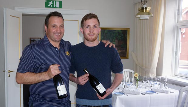 Andrew Tierney fra Torbreck og Caspar Theis gør klar til at smage på vinene
