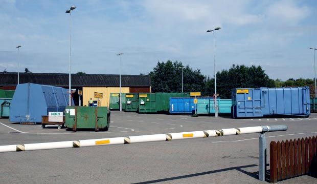 Genbrugspladsen i Ølgod får nu selvbetjening udenfor normal åbningstid