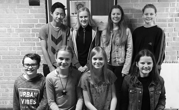 Anton, Julie, Alice, Lærke, Mads, Tilde, Mille og Nanna giver koncert med det Fede Band fredag på skolen