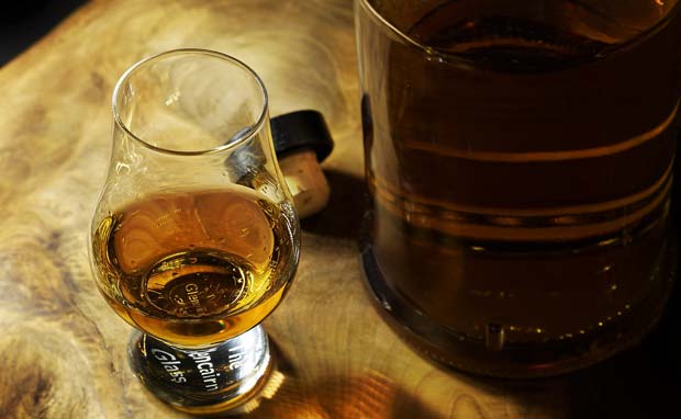 Whiskybaren i Ansager er åben fredag den 1. november kl. 19.30