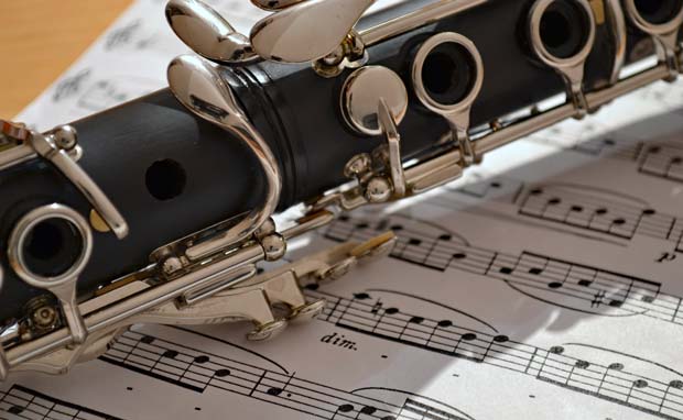 Søndag den 1. november kl. 19.00 spiller "5 klarinetter" i Ansager Kirke