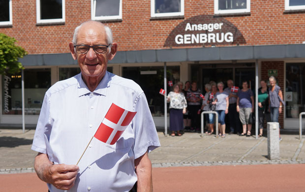 Henning Hermansen og Ansager Genbrug kan begge fejre 25-års jubilæum den 7. august.